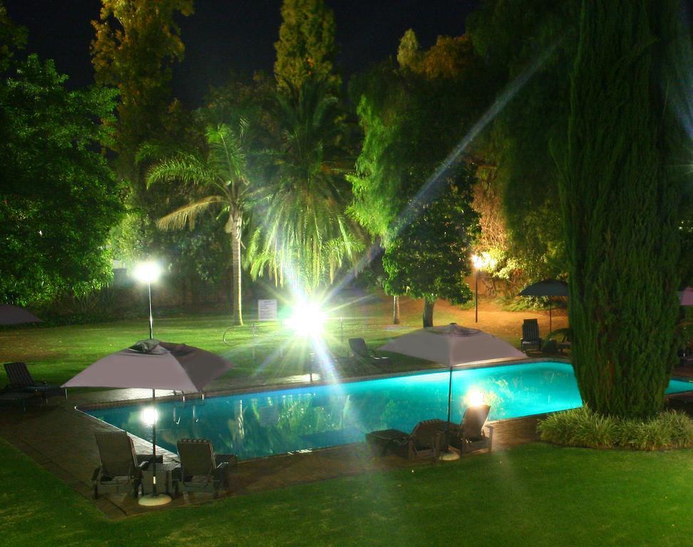 Oudtshoorn Inn Hotel מראה חיצוני תמונה